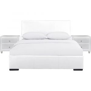 Camden Isle - Hindes Upholstered Platform Bed, White, King with 2 Nightstands - 86996