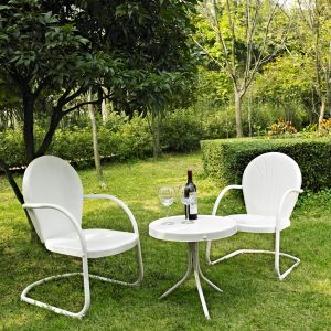 Crosley Furniture - Griffith 3 Piece Metal Outdoor Conversation Seating Set - Two Chairs in White Finish with Side Table in White Finish - KO10004WH