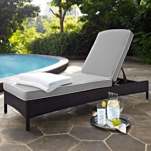 Crosley Furniture - Palm Harbor Outdoor Wicker Chaise Lounge in Brown With Gray Cushions - KO70093BR-GY