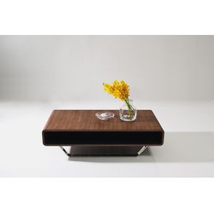 J&M Furniture - Modern Coffee Table 136A - 17885