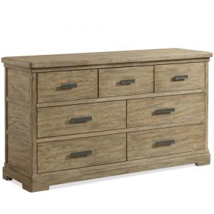 Riverside Furniture - Milton Park Seven Drawer Dresser - 18660