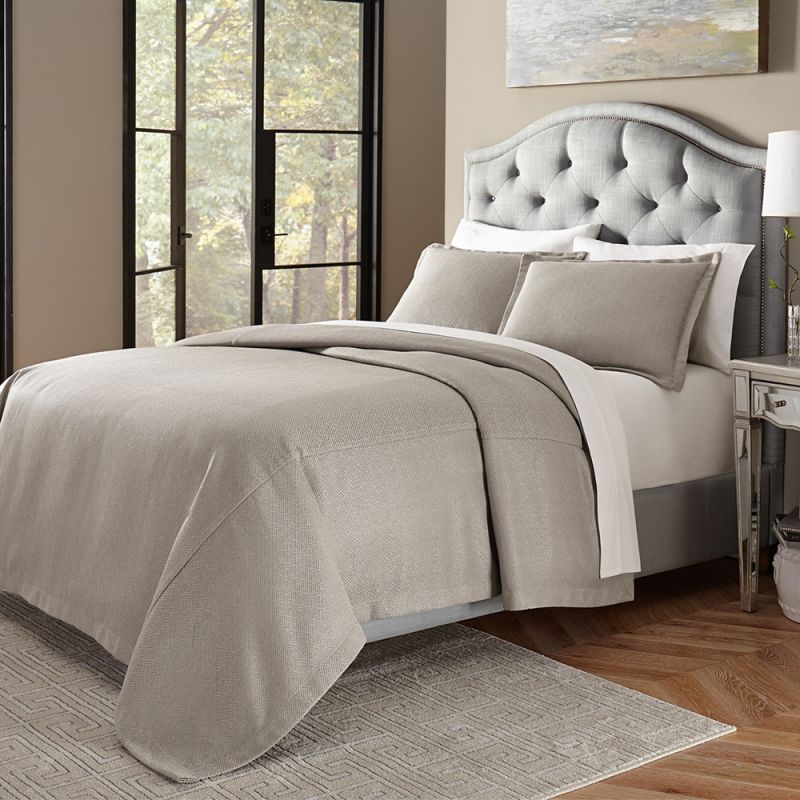 AICO by Michael Amini - Port Orleans 3pc King Bed Throw Set in Gray - BCS-KBT3-PORLN-GRY
