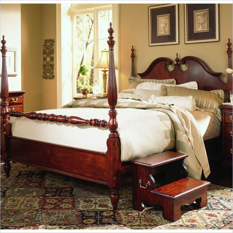 American Drew - Cherry Grove Low Poster King Bed - 791-386R