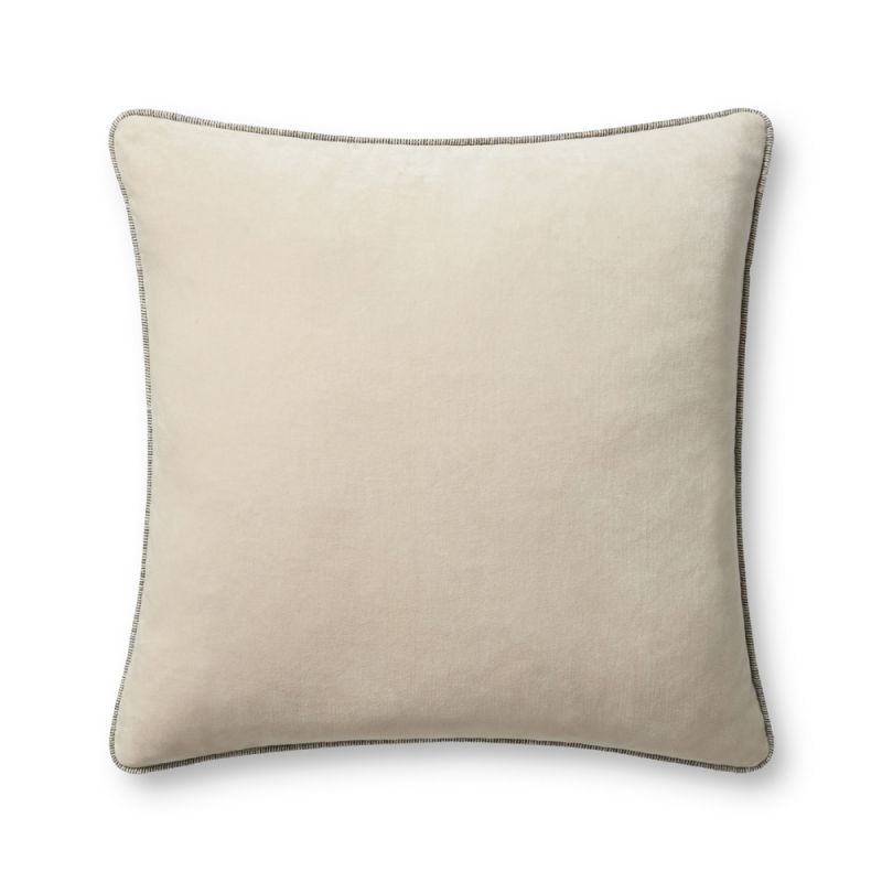 Chris Loves Julia x Loloi - Liza Ivory 22'' x 22'' Cover w/Poly Pillow - PSETPCJ0020IV00PIL3