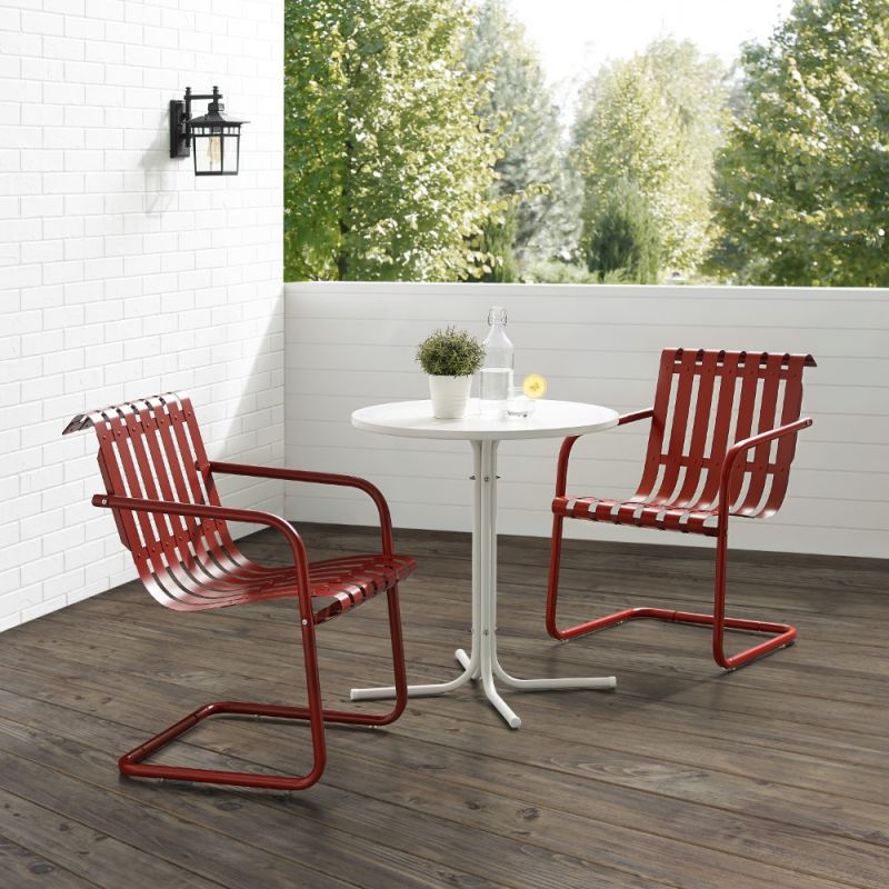 Crosley Furniture - Gracie 3Pc Outdoor Metal Bistro Set Dark Red  Satin-White Satin - Bistro Table and 2 Armchairs - KO10021RE