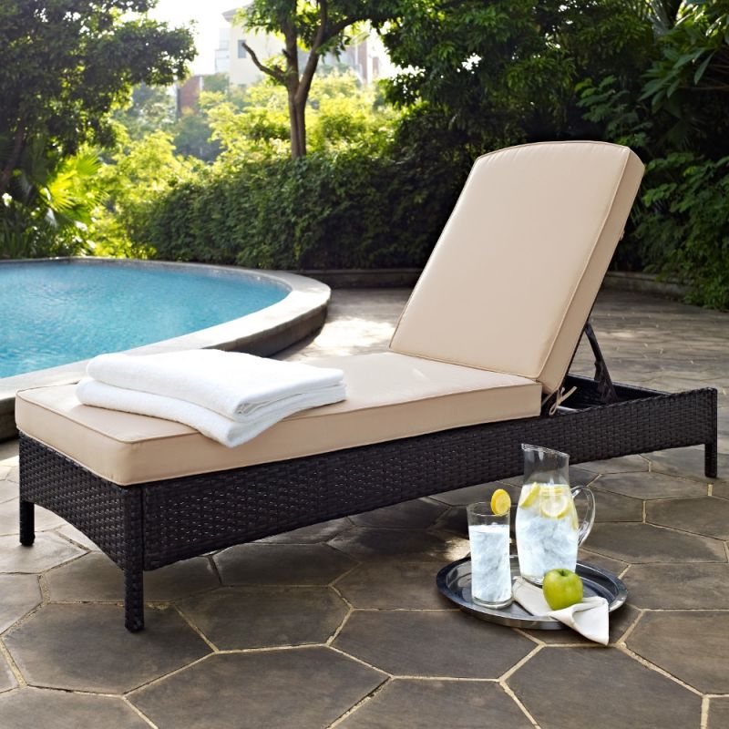 Crosley Furniture - Palm Harbor Outdoor Wicker Chaise Lounge in Brown With Sand Cushions - KO70093BR-SA