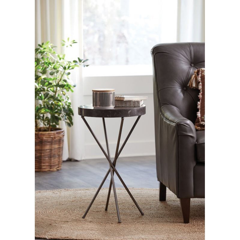 Hammary - West End Round Chairside Table - 042-914