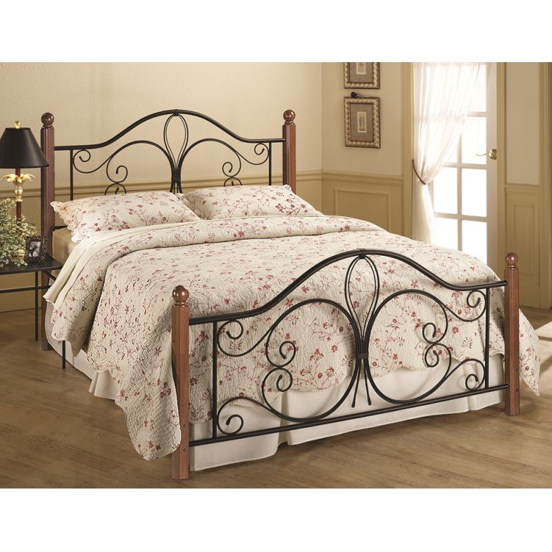 Hillsdale - Milwaukee Wood Full Post Bed - 1422BFRP