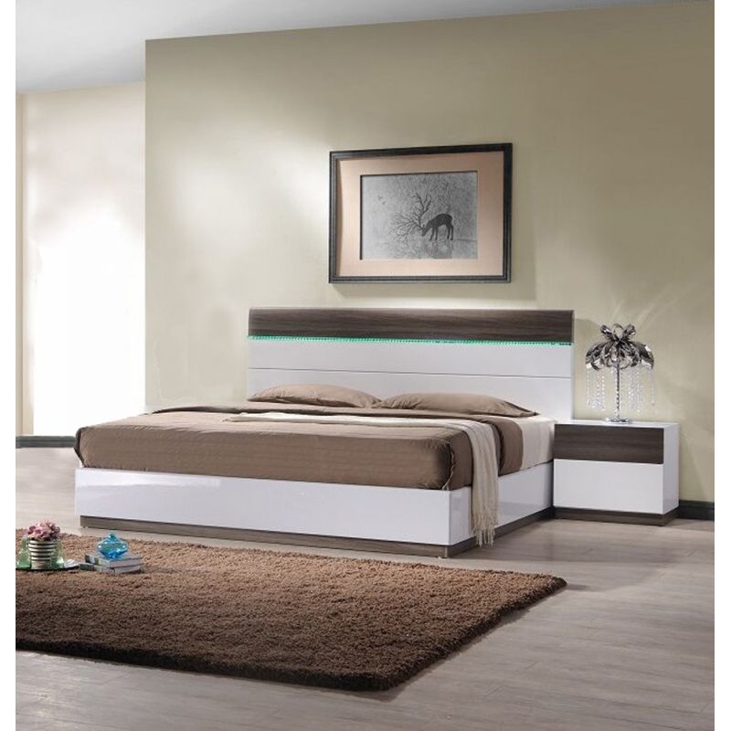 J&M Furniture - Sanremo Queen Bed and Nightstand B