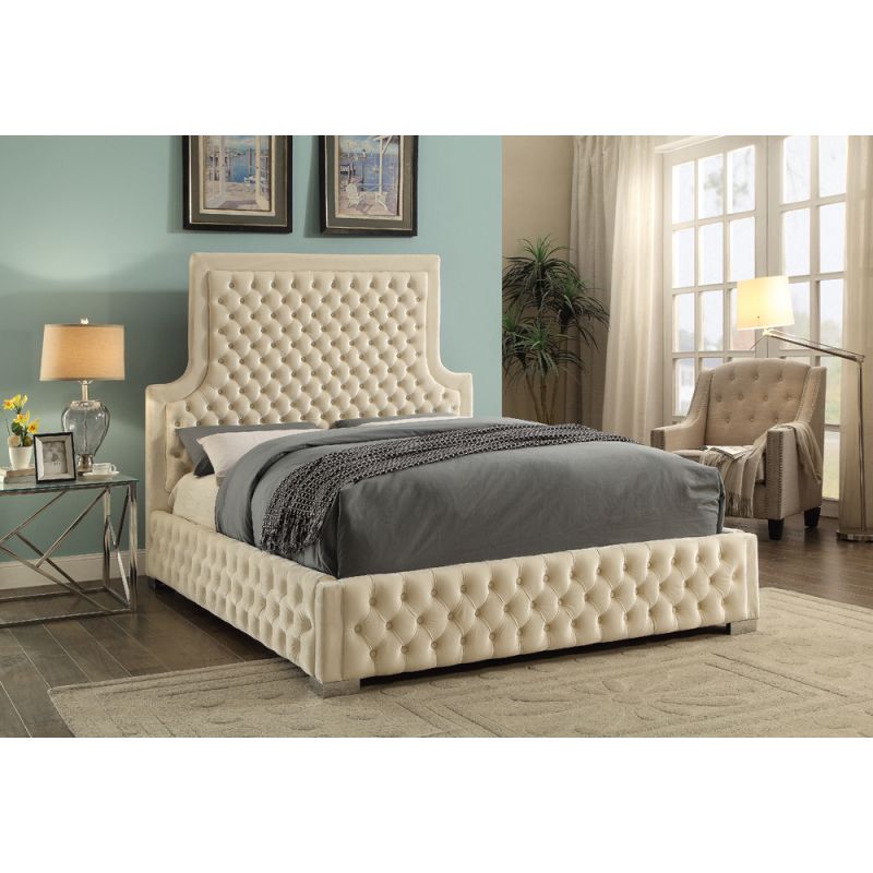 Meridian Furniture - Sedona Cream Velvet King Bed - SedonaCream-K