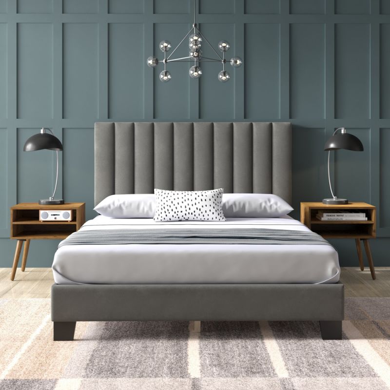 Picket House Furnishings - Colbie King Bed W/Carroll Grey w/Two End Table (3A Packing) - UCY3704KBE