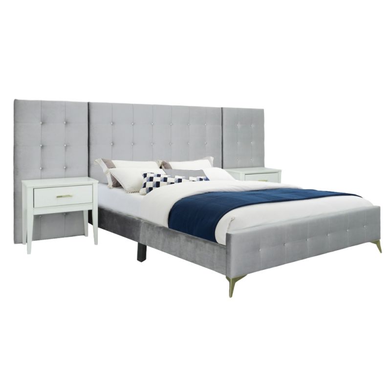 Picket House Furnishings - Mila King Bed in WL001 Silver Grey w/ 2 End Tables - UB-4210-8020-KB