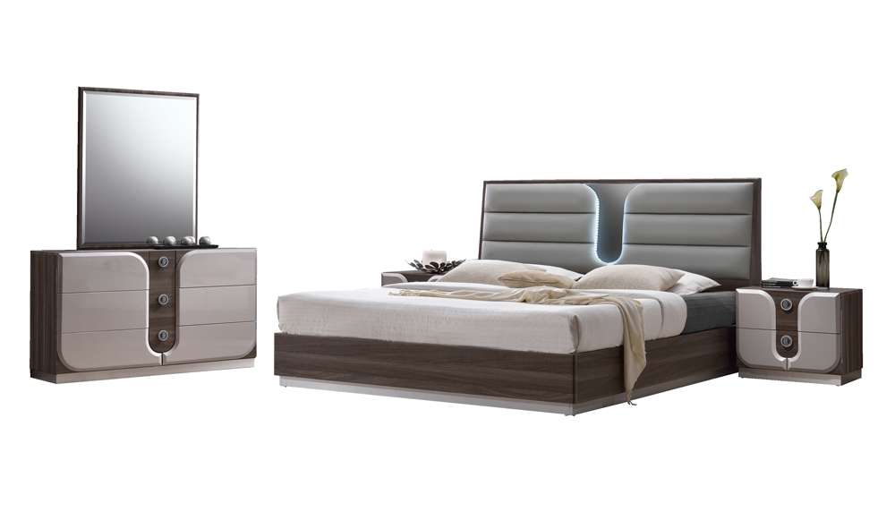 Chintaly London 4 Piece King Bedroom, How Much Does A King Size Bedroom Set Cost